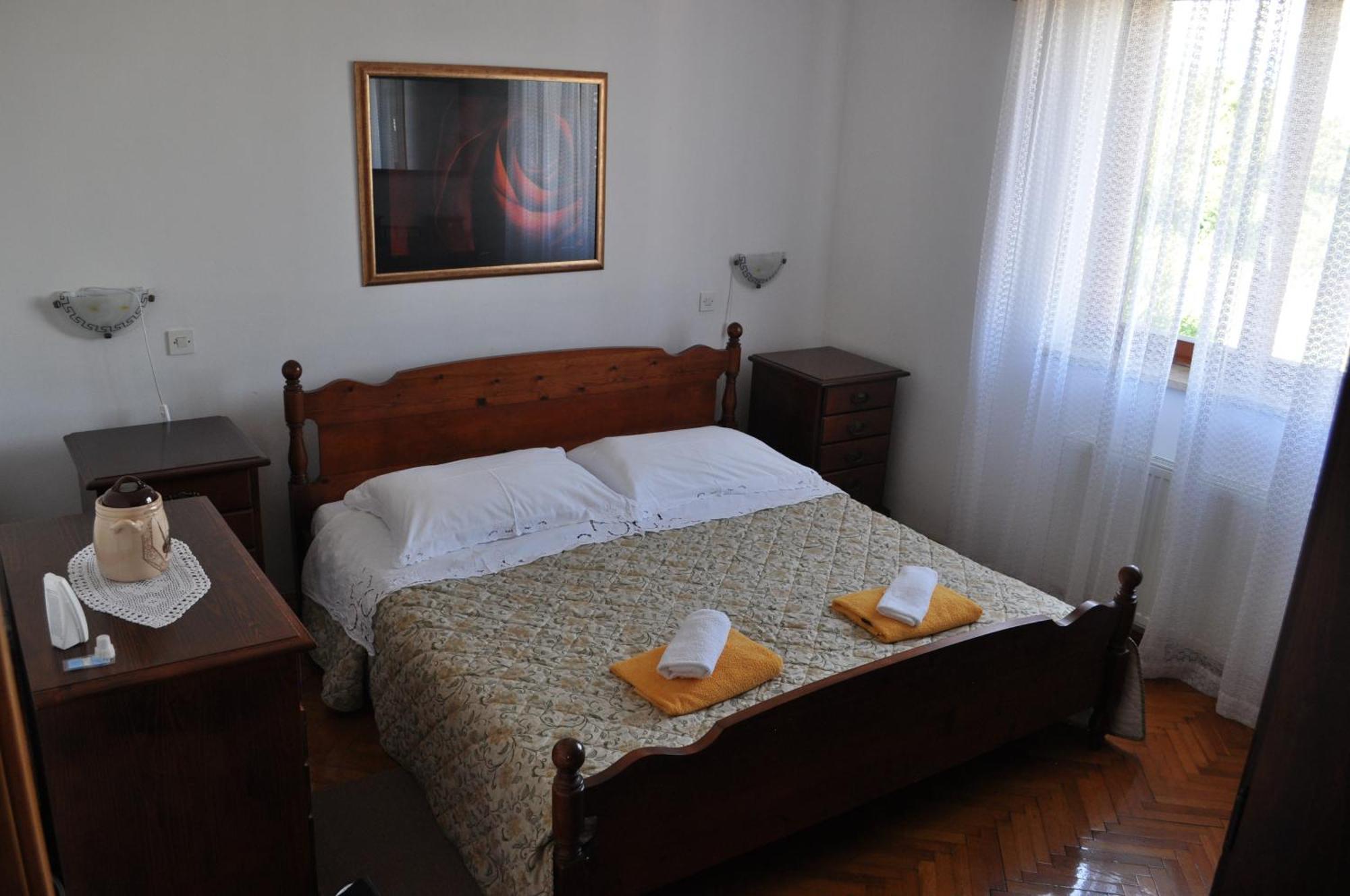 Apartman Ostrea *** Bale Exterior photo