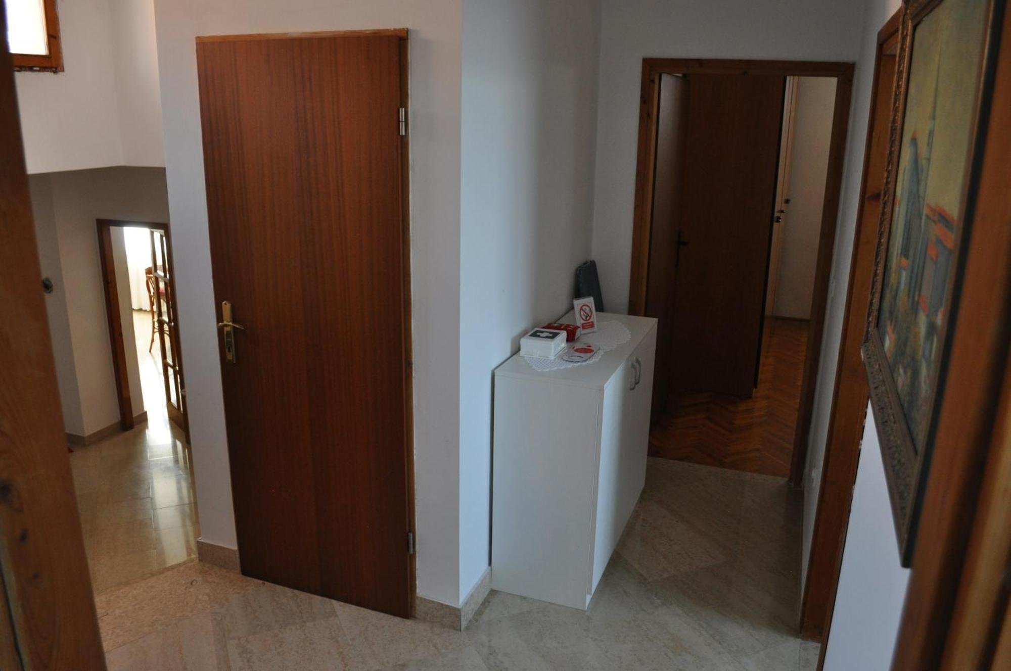 Apartman Ostrea *** Bale Exterior photo