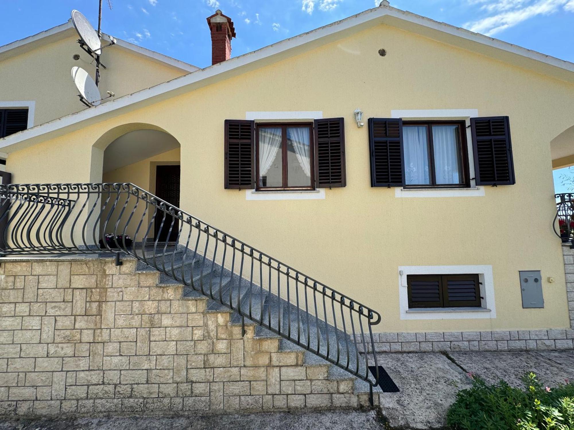 Apartman Ostrea *** Bale Exterior photo